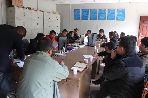 祝賀安寧工業(yè)園區(qū)祿脿公租房配套道路建設(shè)工程完成初驗