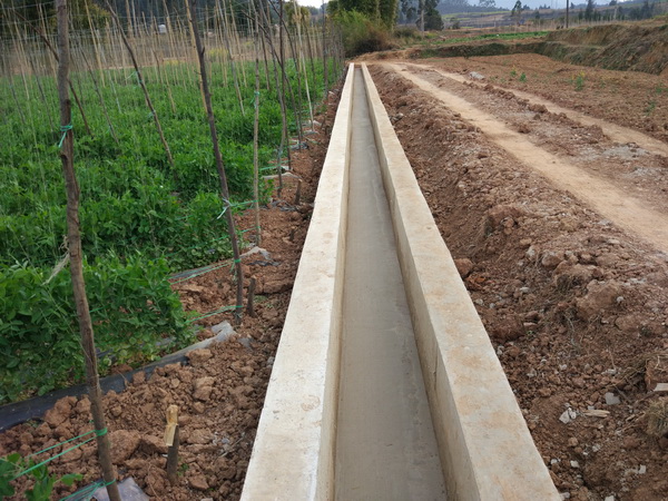 2016年國家農(nóng)業(yè)綜合開發(fā)土地治理安寧市八街街道辦事處、金方街道辦事處高標(biāo)準(zhǔn)農(nóng)田建設(shè)項(xiàng)目工程開工