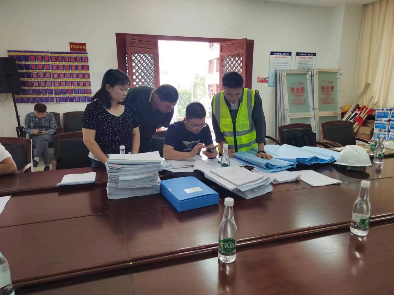 云南佛學(xué)院師生宿舍樓、食堂樓建設(shè)項(xiàng)目 地基與基礎(chǔ)、主體結(jié)構(gòu)分部工程驗(yàn)收