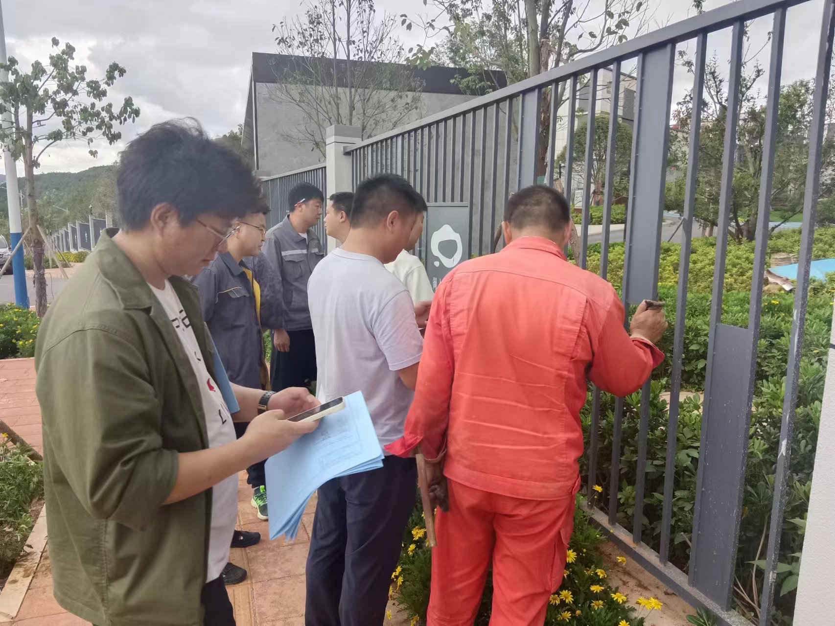 安寧太平新城松鼠屋三、四號路道路 燃?xì)飧晒芄こ掏ㄟ^竣工驗(yàn)收